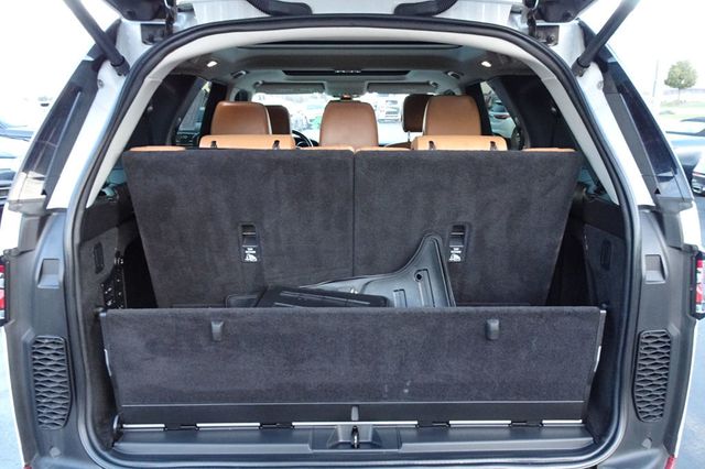 2017 Land Rover Discovery HSE V6 Supercharged - 22947143 - 15