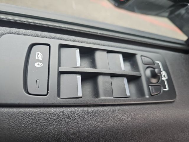 2017 Land Rover Discovery Sport HSE - 22980604 - 19