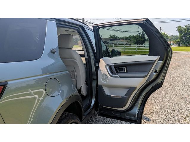 2017 Land Rover Discovery Sport HSE - 22884960 - 11