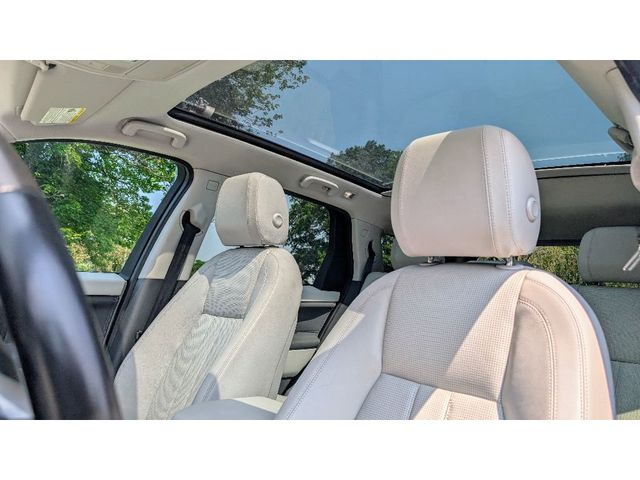 2017 Land Rover Discovery Sport HSE - 22884960 - 16