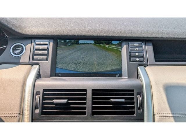 2017 Land Rover Discovery Sport HSE - 22884960 - 25