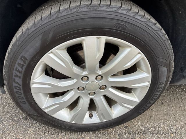2017 Land Rover Discovery Sport HSE Lux - 23079703 - 9