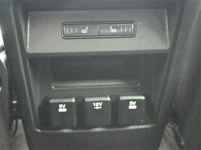 2017 Land Rover Discovery Sport SE - 22927882 - 10