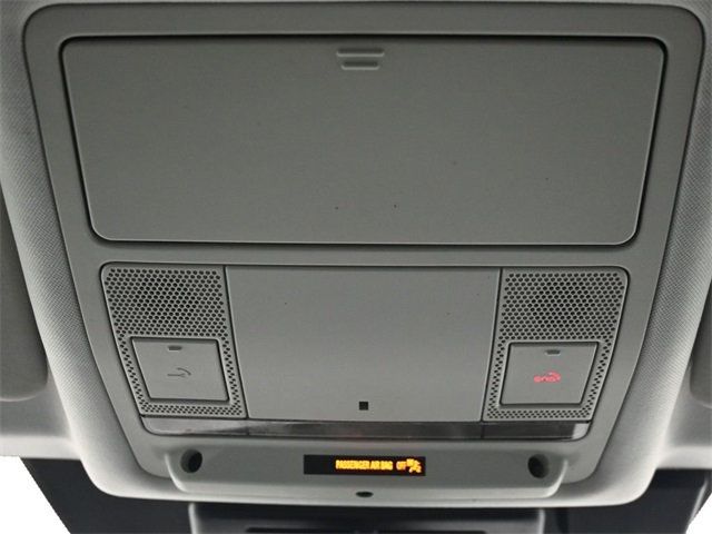 2017 Land Rover Discovery Sport SE - 22927882 - 12