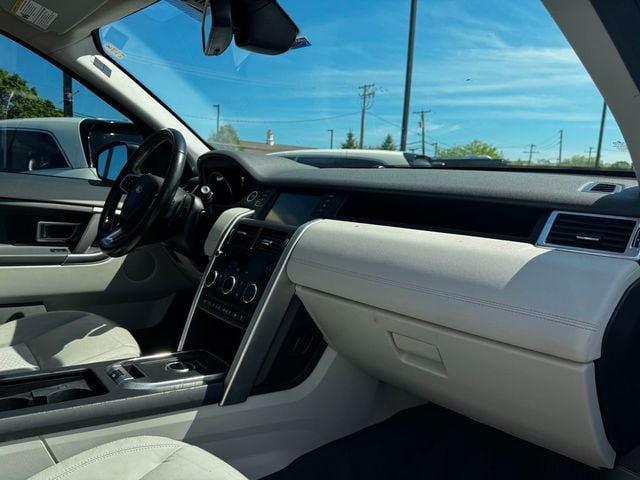 2017 Land Rover Discovery Sport SE - 23028675 - 18