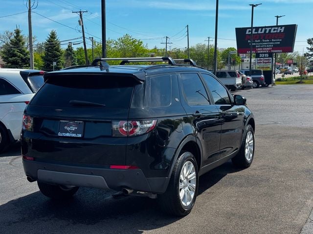2017 Land Rover Discovery Sport SE - 23028675 - 4