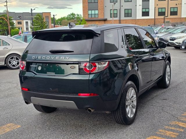 2017 Land Rover Discovery Sport 2.0 SE's photo