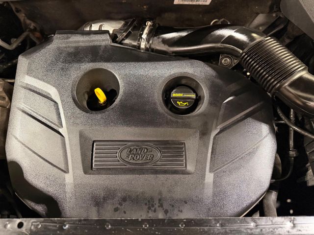 2017 Land Rover Discovery Sport SE 4WD - 22989249 - 31