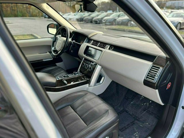2017 Land Rover Range Rover Fully Loaded with a CLEAN TITLE!!  - 22946011 - 13