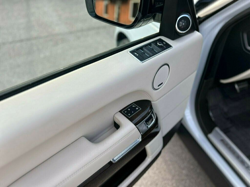 2017 Land Rover Range Rover Supercharged V8 LWB - FULLY LOADED! - 22946011 - 10