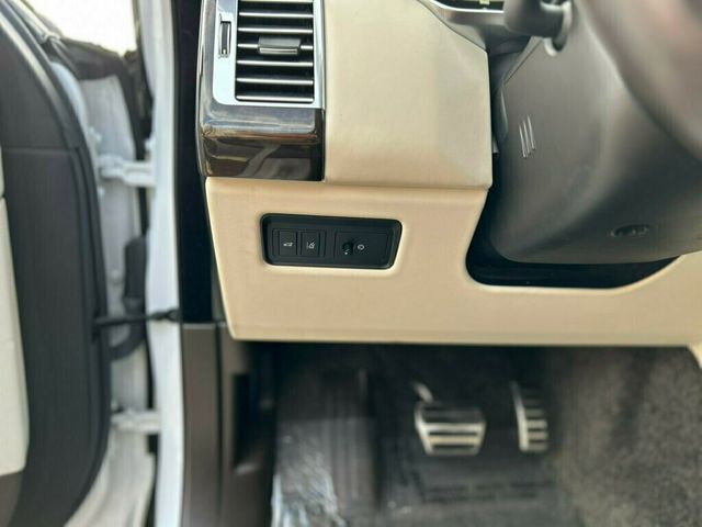 2017 Land Rover Range Rover Supercharged V8 LWB - FULLY LOADED! - 22946011 - 12