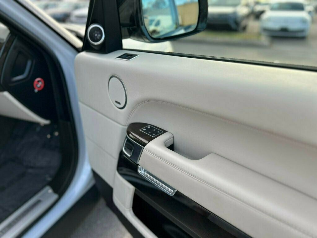 2017 Land Rover Range Rover Supercharged V8 LWB - FULLY LOADED! - 22946011 - 15