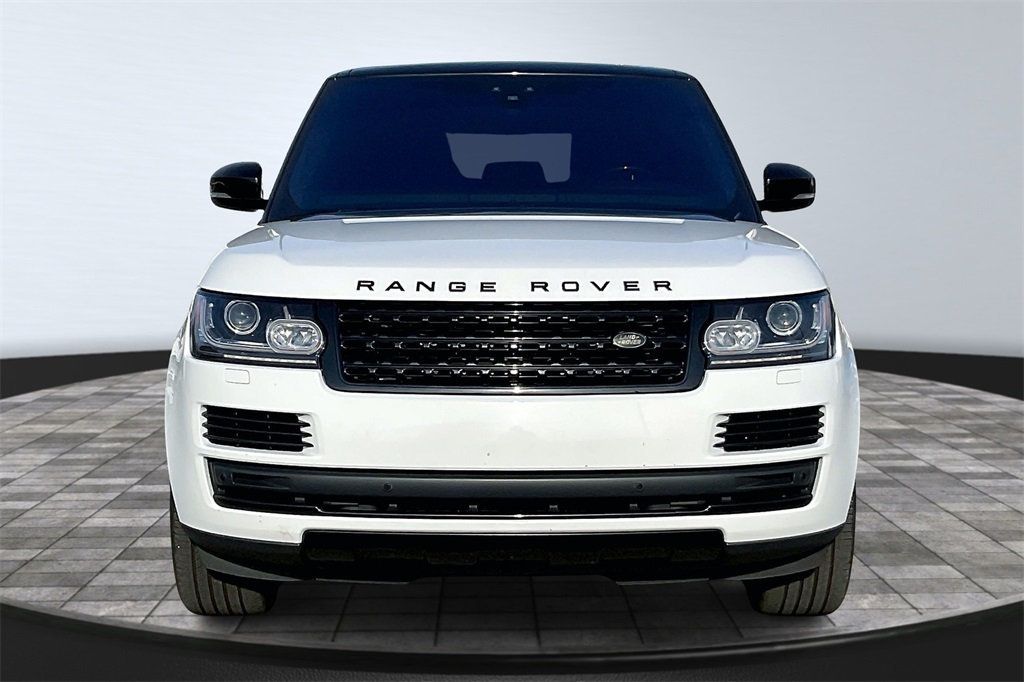 2017 Land Rover Range Rover HSE photo 2