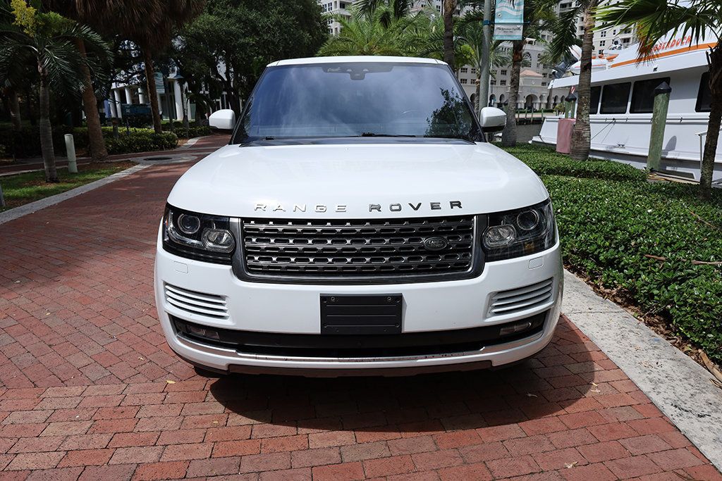 2017 Land Rover Range Rover Base photo 15