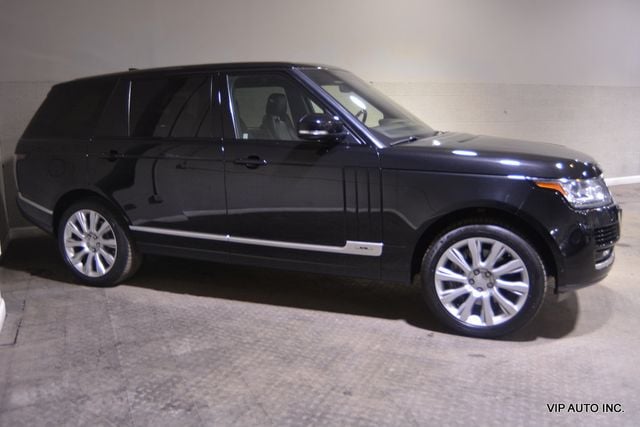 2017 Land Rover Range Rover V8 Supercharged LWB - 22866786 - 30