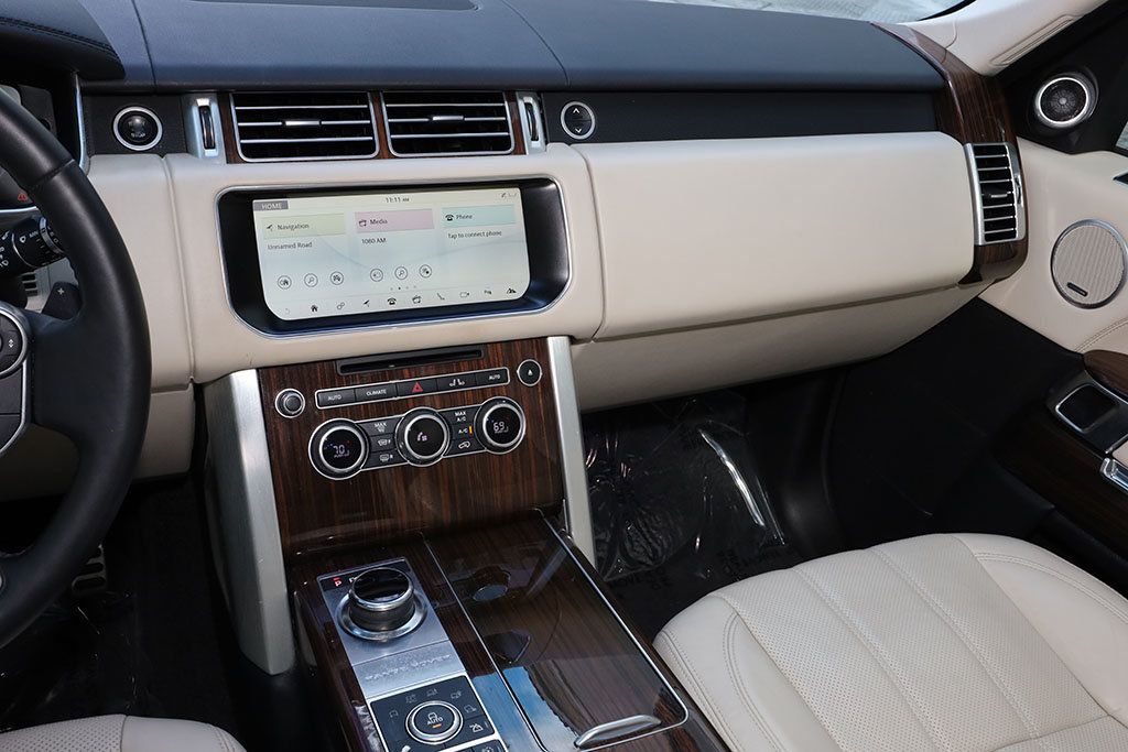 2017 Land Rover Range Rover V8 Supercharged SWB - 22951527 - 9