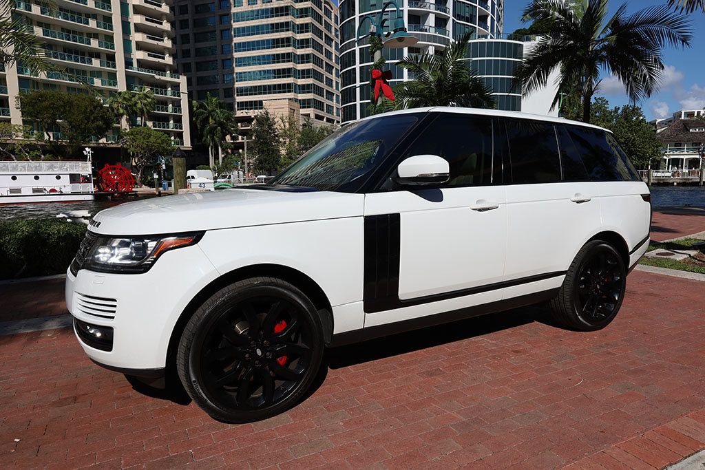 2017 Land Rover Range Rover V8 Supercharged SWB - 22951527 - 15