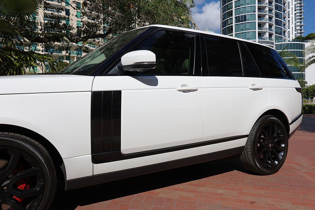 2017 Land Rover Range Rover V8 Supercharged SWB - 22951527 - 21