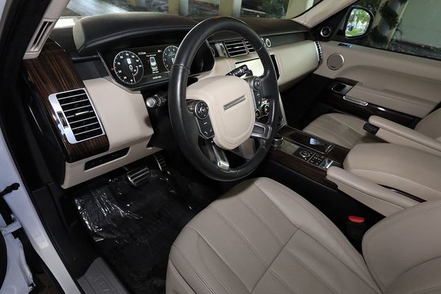 2017 Land Rover Range Rover V8 Supercharged SWB - 22951527 - 36