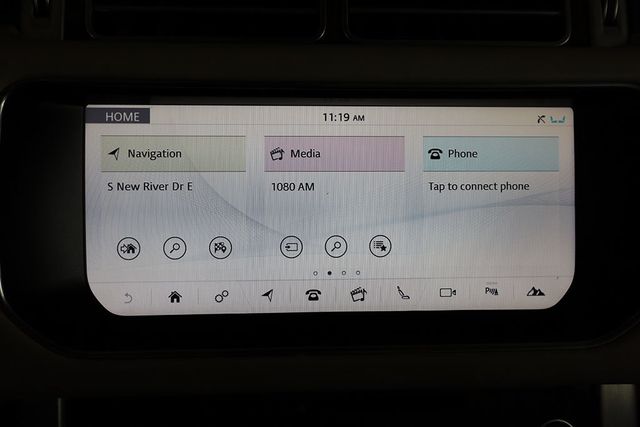 2017 Land Rover Range Rover V8 Supercharged SWB - 22951527 - 39