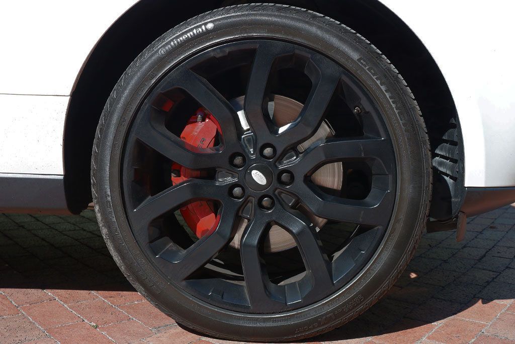 2017 Land Rover Range Rover V8 Supercharged SWB - 22951527 - 58