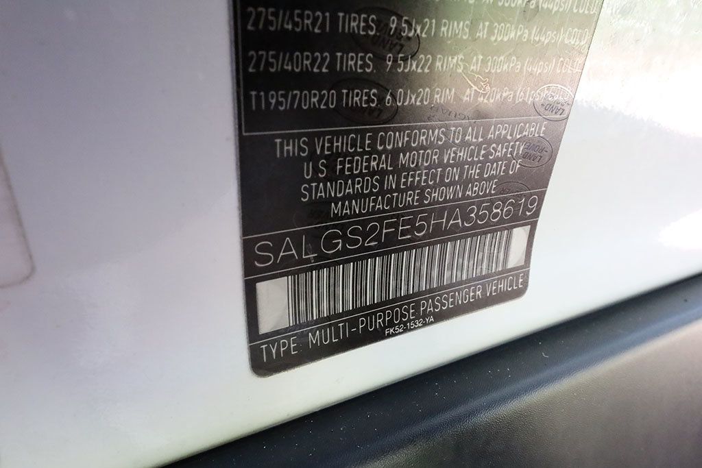 2017 Land Rover Range Rover V8 Supercharged SWB - 22951527 - 64