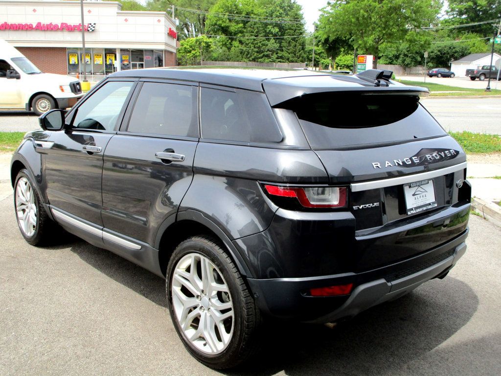2017 Land Rover Range Rover Evoque 5 Door  HSE - 23031154 - 9