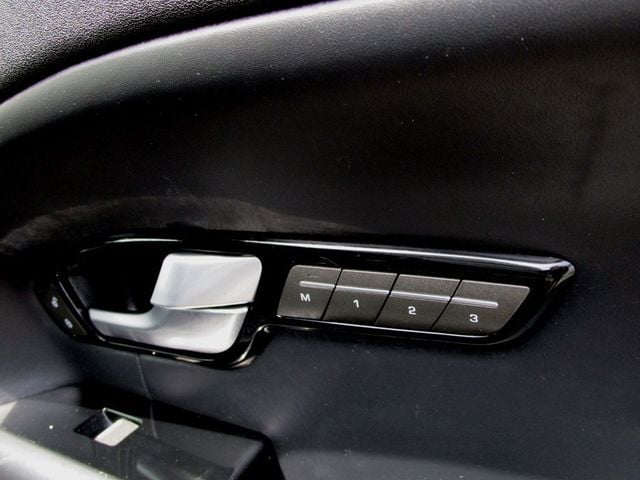 2017 Land Rover Range Rover Evoque 5 Door  HSE - 23031154 - 32