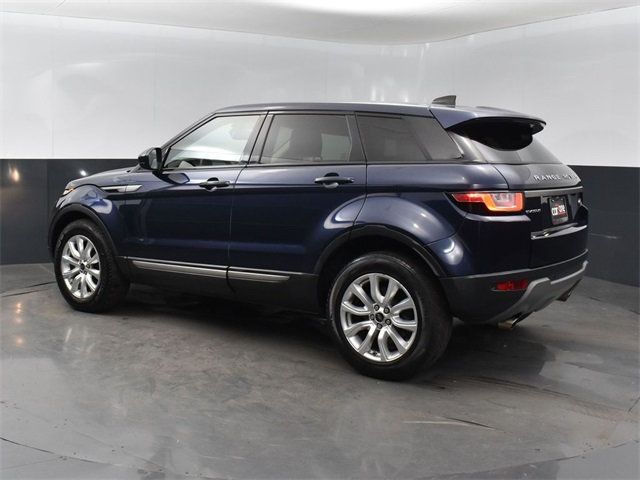 2017 Land Rover Range Rover Evoque SE photo 3