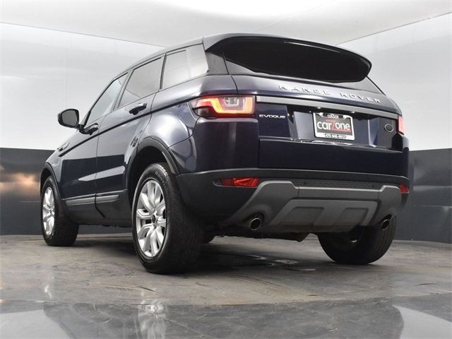 2017 Land Rover Range Rover Evoque SE photo 30