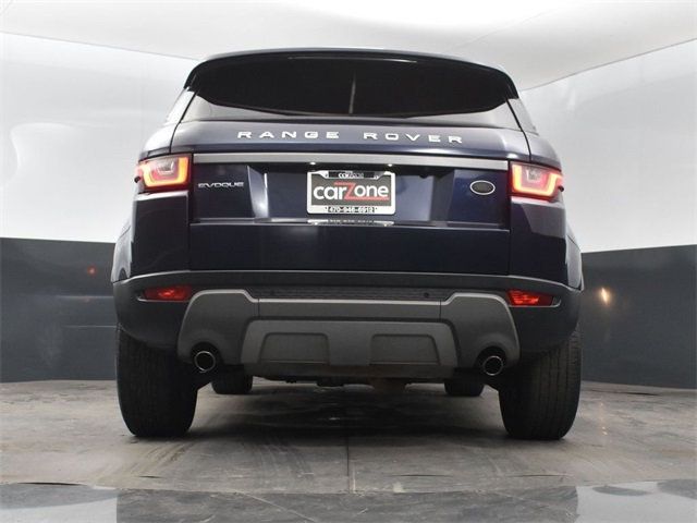 2017 Land Rover Range Rover Evoque SE photo 31