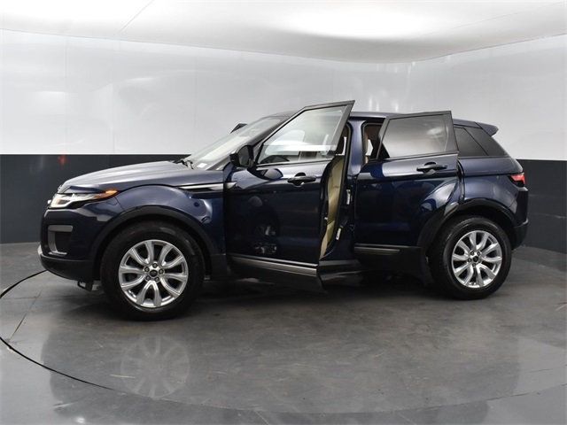 2017 Land Rover Range Rover Evoque SE photo 34