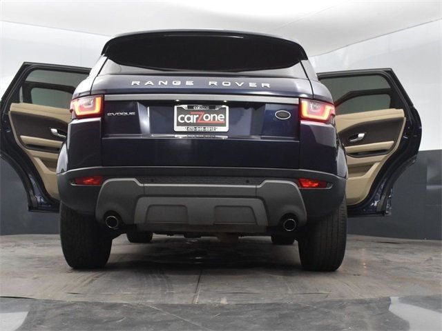 2017 Land Rover Range Rover Evoque SE photo 35