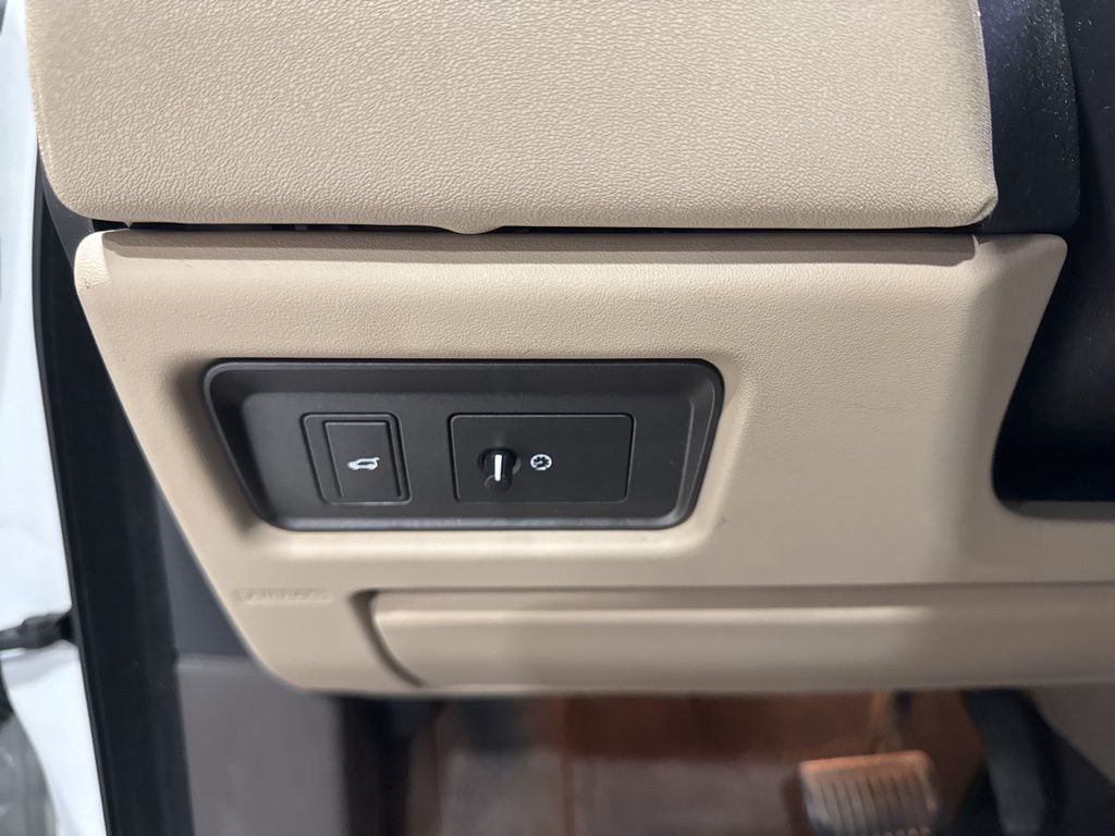 2017 Land Rover Range Rover Evoque 5 Door SE Premium - 23011476 - 15