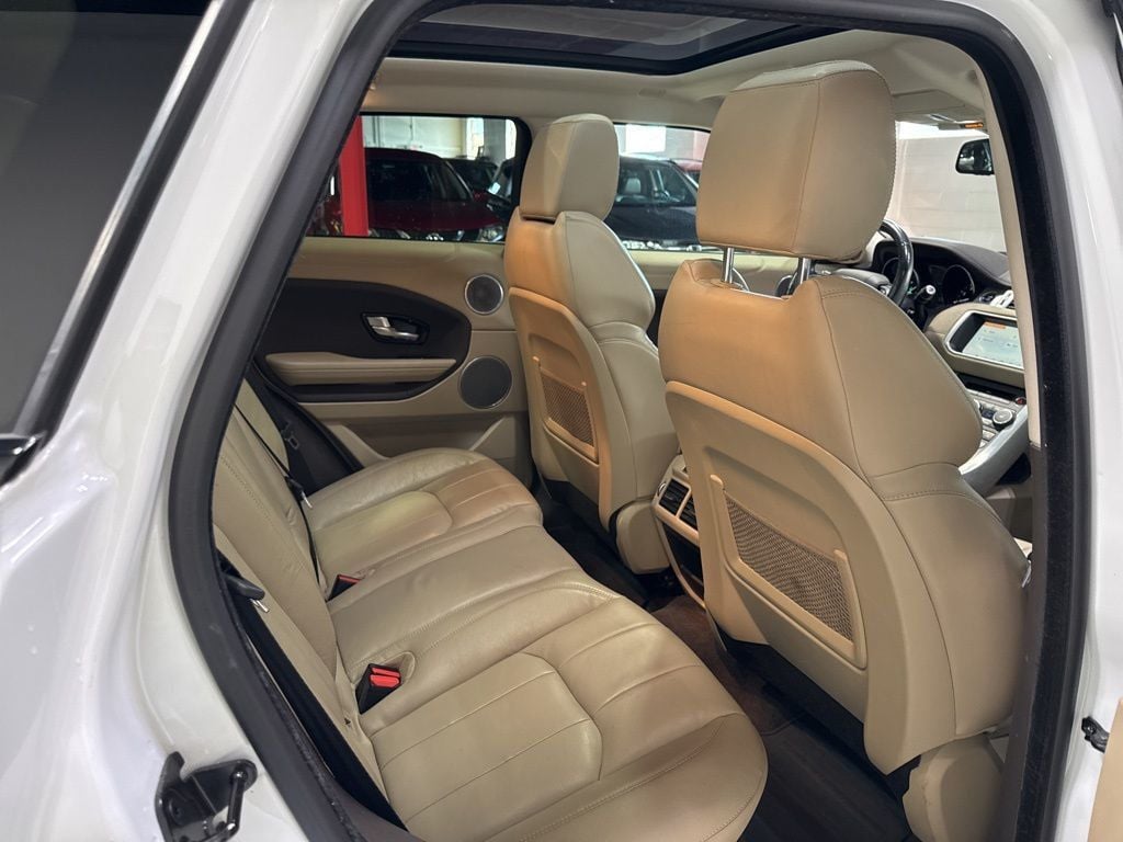 2017 Land Rover Range Rover Evoque 5 Door SE Premium - 23011476 - 47