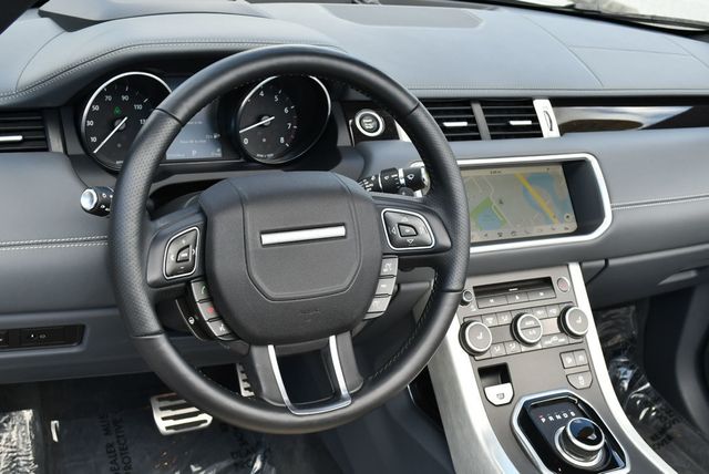 2017 Land Rover Range Rover Evoque Convertible HSE Dynamic SUV W/Extended Leather Package - 23082871 - 60