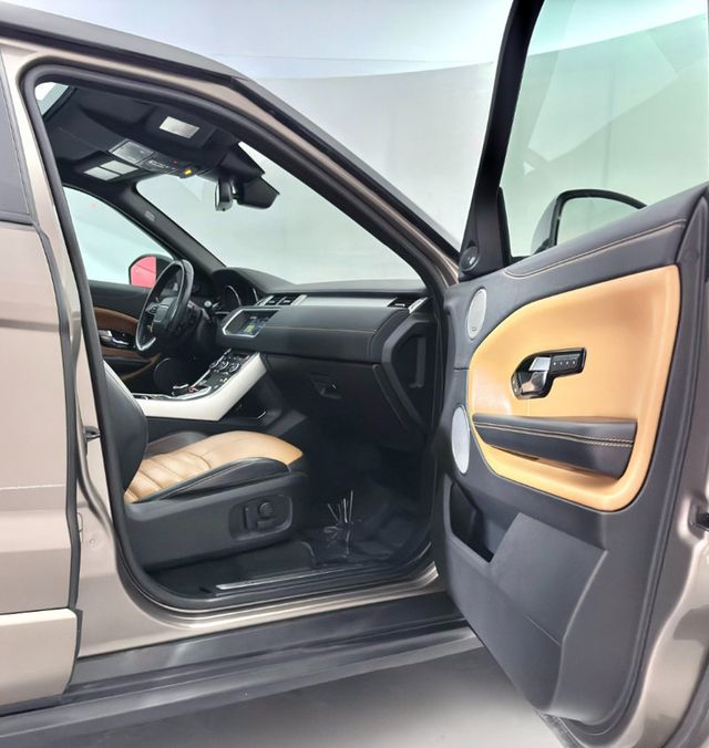 2017 Land Rover Range Rover Evoque HSE - 22937317 - 24