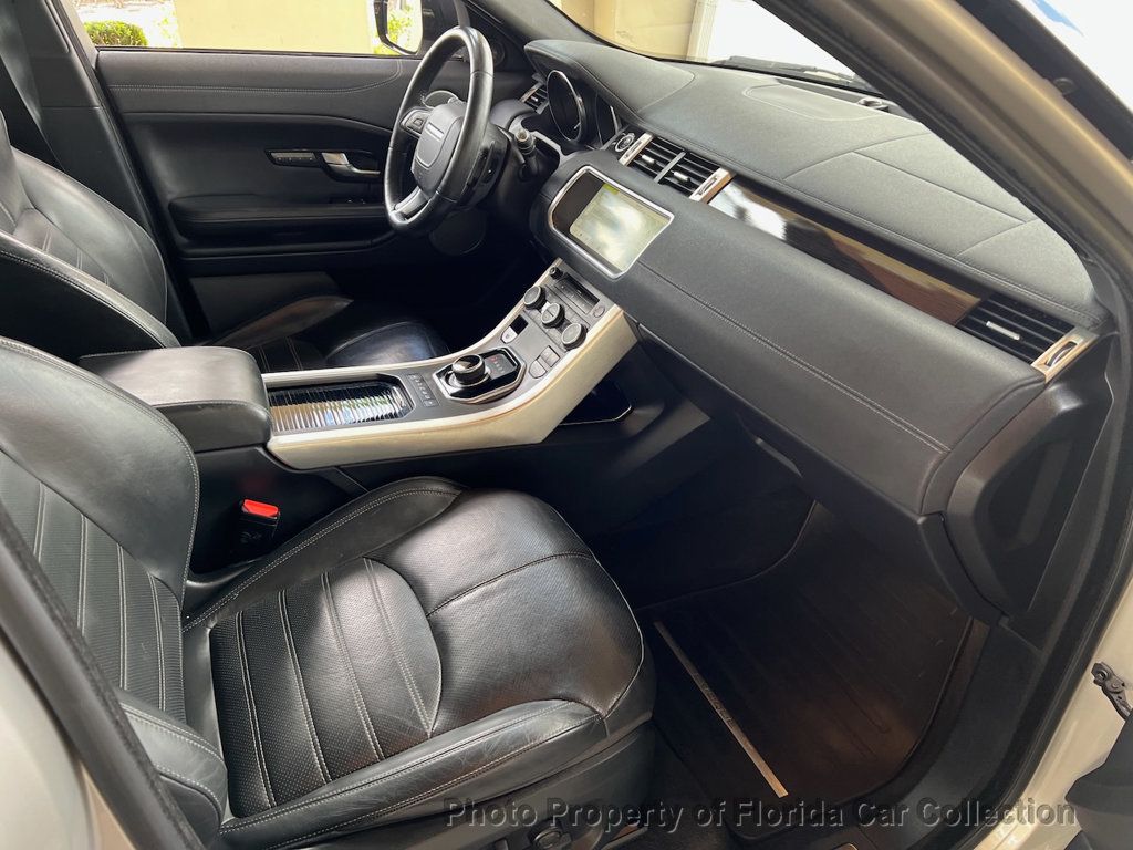 2017 Land Rover Range Rover Evoque HSE Dynamic AWD - 22936607 - 38