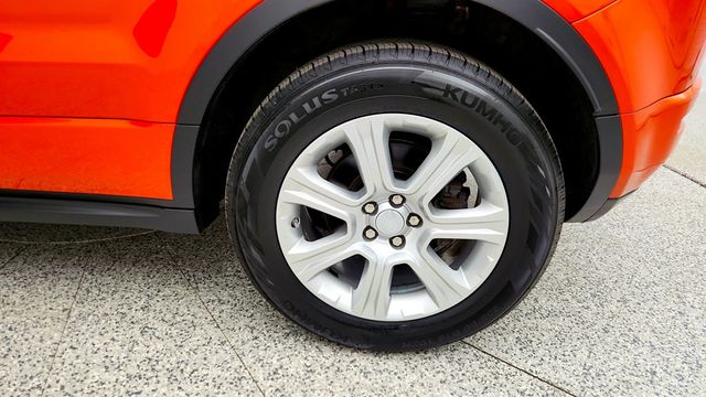 2017 Land Rover Range Rover Evoque SE Dynamic Convertible w/ SE Tech and Cold Climate Packages - 22992287 - 8