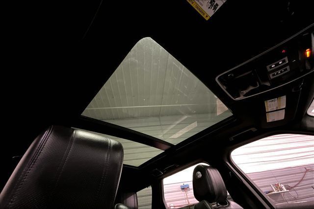 2017 Land Rover Range Rover Sport V6 HSE - 22918062 - 32