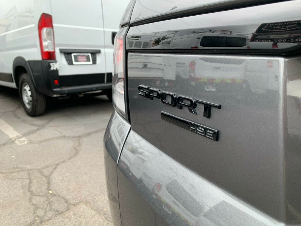 2017 Land Rover Range Rover Sport V6 Supercharged HSE - 23009289 - 17