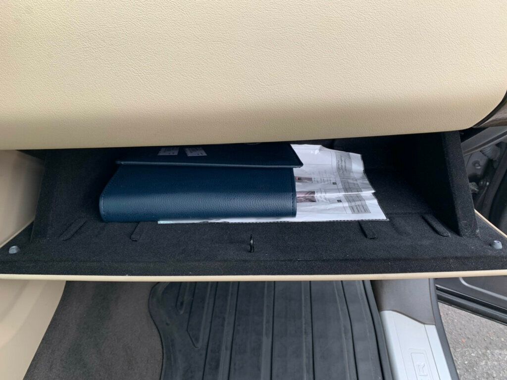 2017 Land Rover Range Rover Sport V6 Supercharged HSE - 23009289 - 29