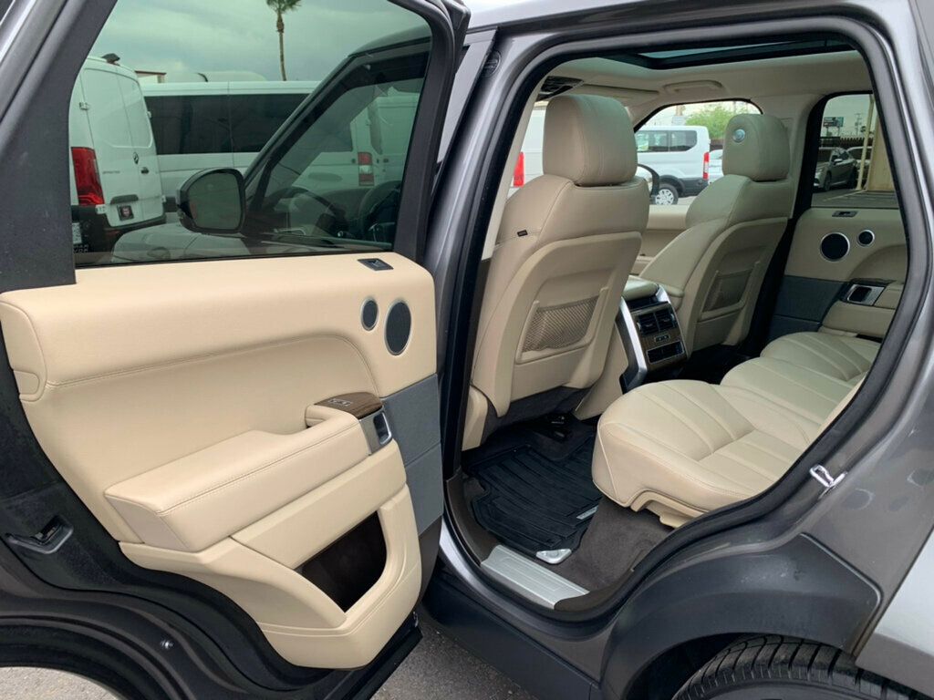 2017 Land Rover Range Rover Sport V6 Supercharged HSE - 23009289 - 32