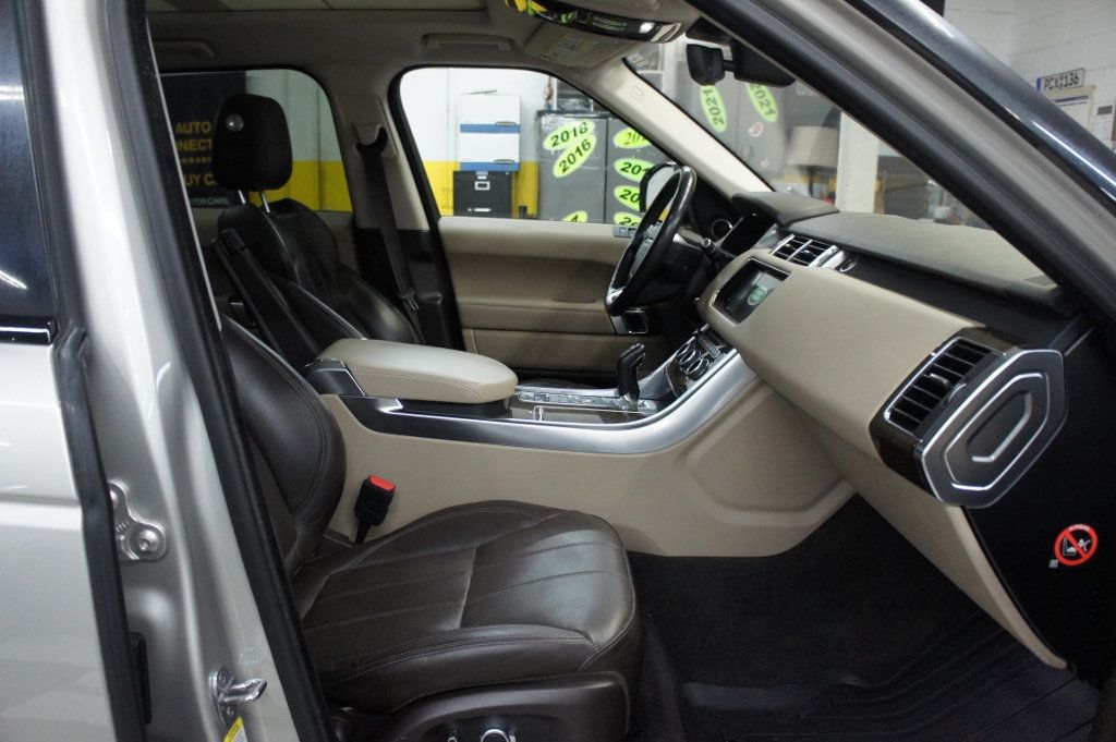 2017 Land Rover Range Rover Sport HSE photo 34