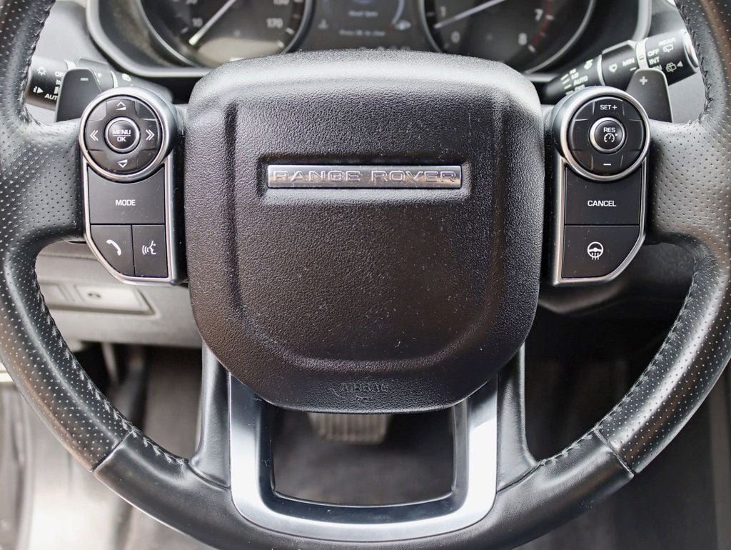2017 Land Rover Range Rover Sport SuperCharged photo 13