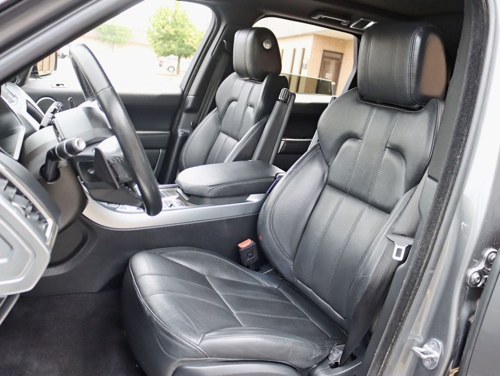 2017 Land Rover Range Rover Sport SuperCharged photo 23