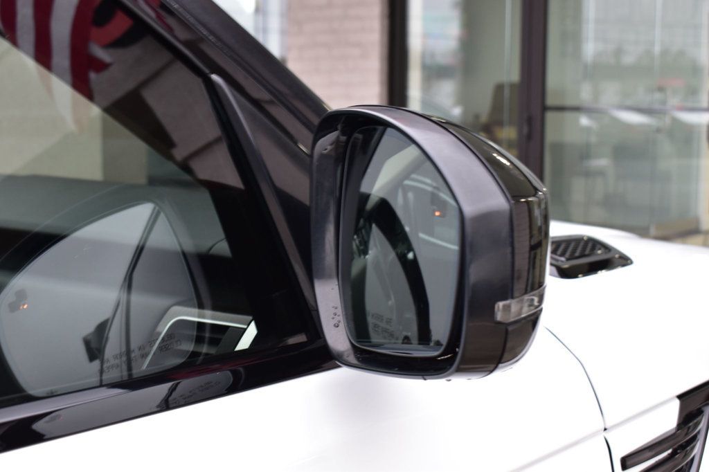 2017 Land Rover Range Rover Sport V8 Supercharged Dynamic - 22956295 - 57