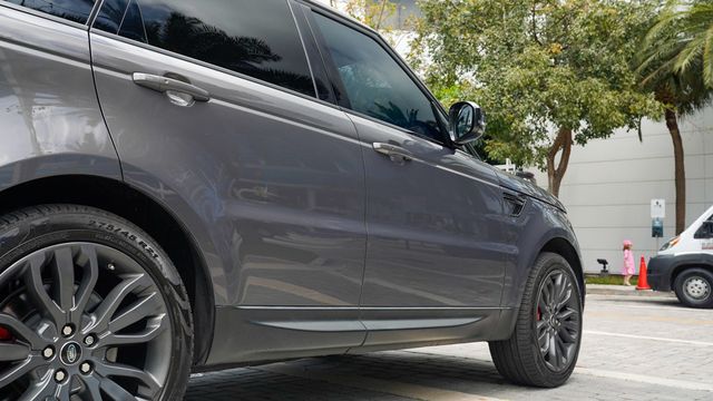 2017 Land Rover Range Rover Sport V8 Supercharged Dynamic - 22829156 - 22