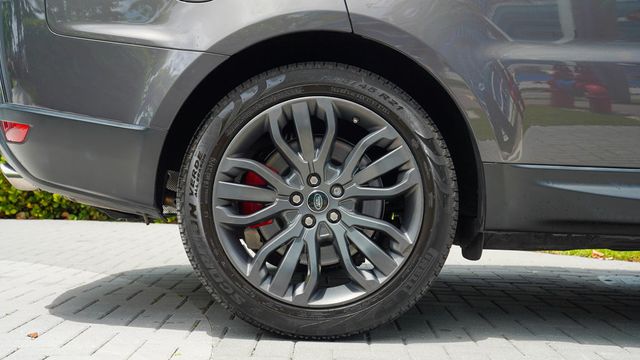 2017 Land Rover Range Rover Sport V8 Supercharged Dynamic - 22829156 - 26