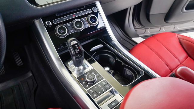 2017 Land Rover Range Rover Sport V8 Supercharged Dynamic - 22829156 - 55